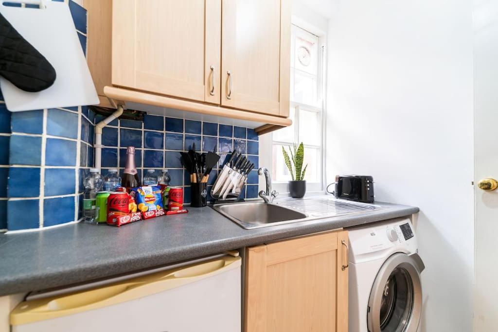 Beautiful One Bedroom Flat In Tavistock Place Londres Exterior foto