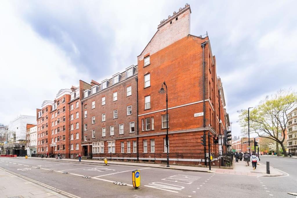 Beautiful One Bedroom Flat In Tavistock Place Londres Exterior foto